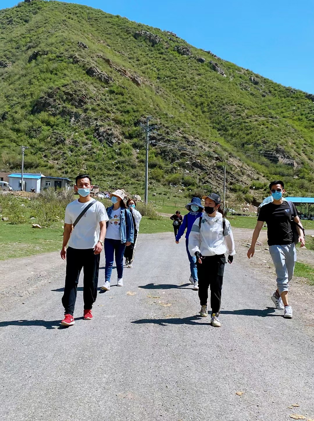 2021.4.30 公司徒步-1